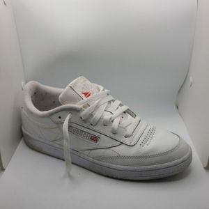 Reebok classic size 9.5 women's shoes